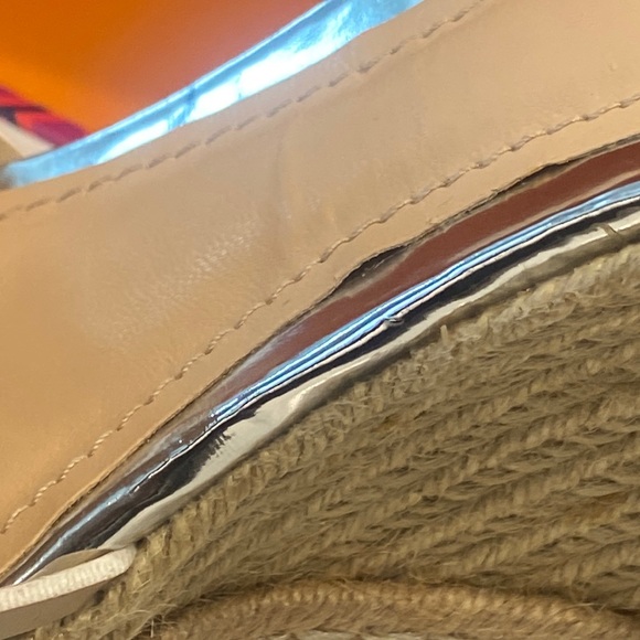 Catherine Malandrino | Miyoko Wedge Sandal | Size: 9 | Color: Silver Tan - Picture 6 of 17